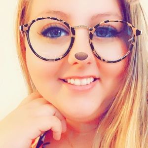 Meet your Posher, Brittany